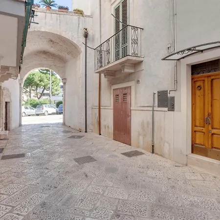Casa Alessandra Terrace Flat In *